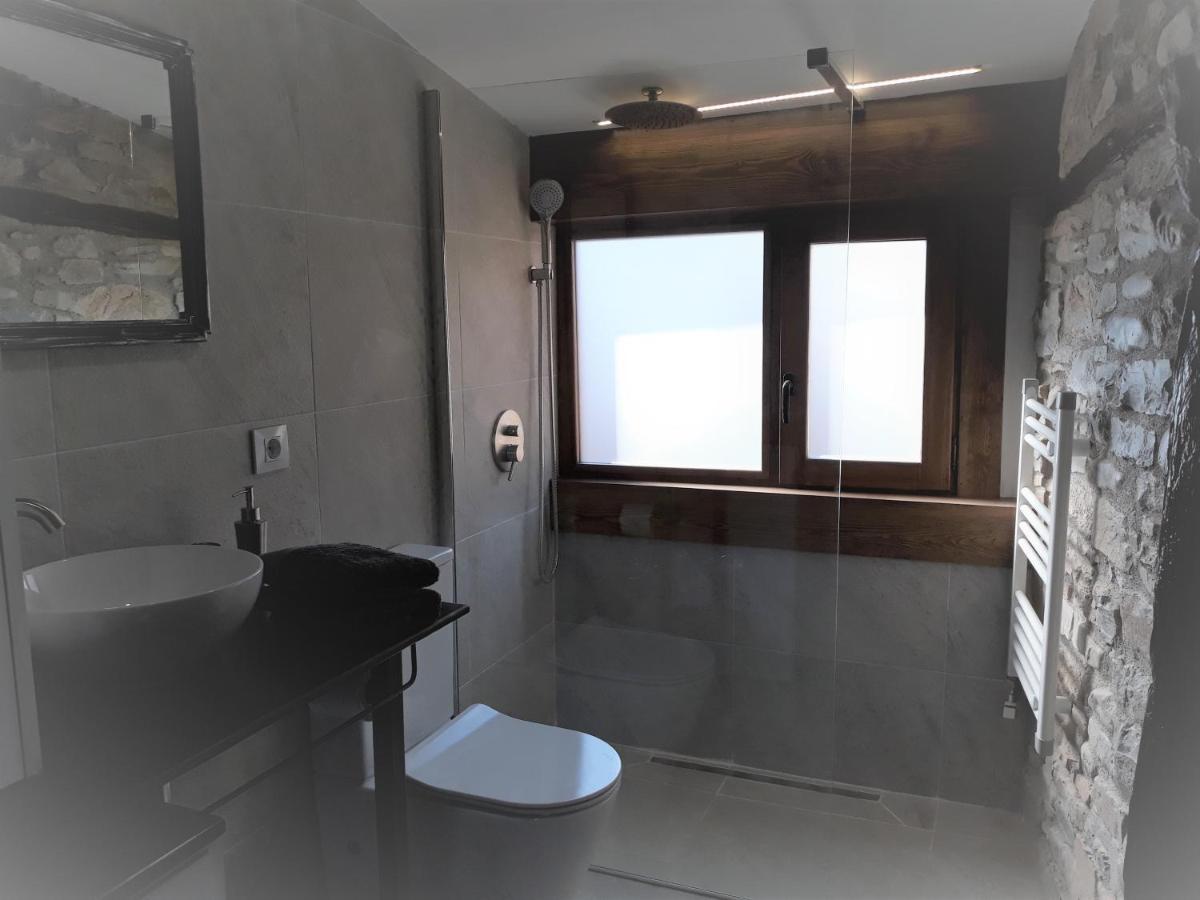 Ferienwohnung Plaza Catedral Jaca Exterior foto